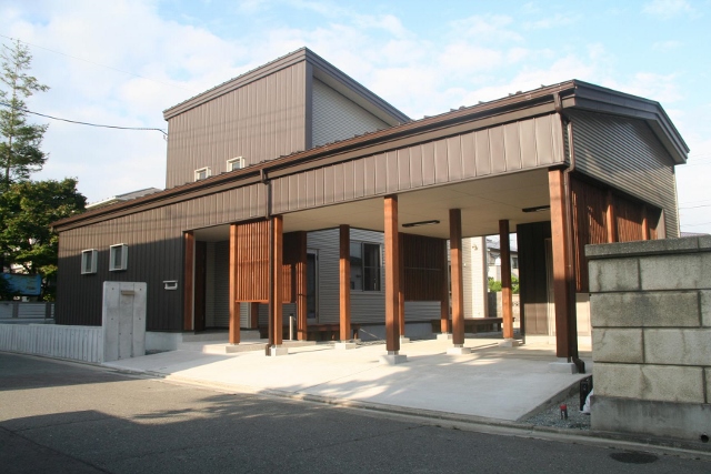 秋田杉の家
